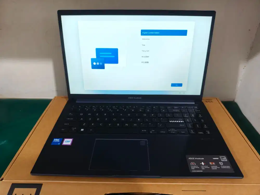 ASUS Vivobook 15 A1504VAP-VIPS5503