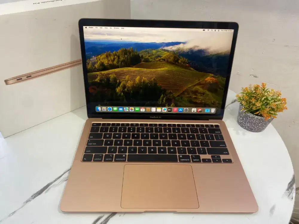 MacBook Air 13” 2020 i3 8GB/256GB, cc 132 Normal