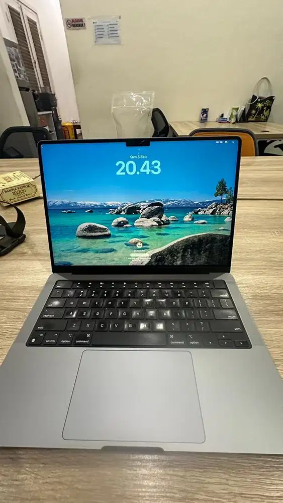 Macbook Pro M3 14 inch