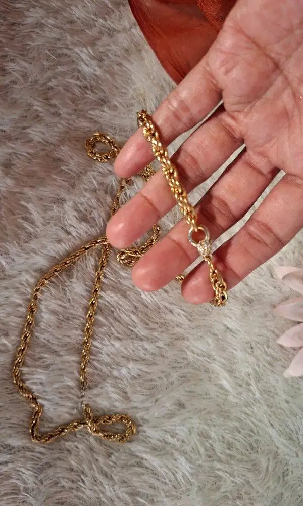 Vintage Gold-Tone Chunky Rope Chain Necklace, Retro 1980s Twisted Stat