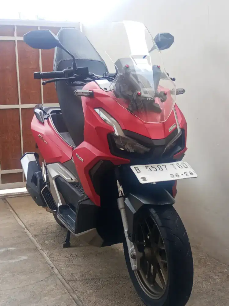 ADV 160 ABS HSTC ISS RED GLOSSY MULUSS DAN GRESS