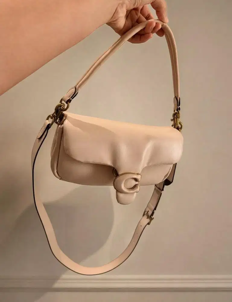 Tabby coach ivory large