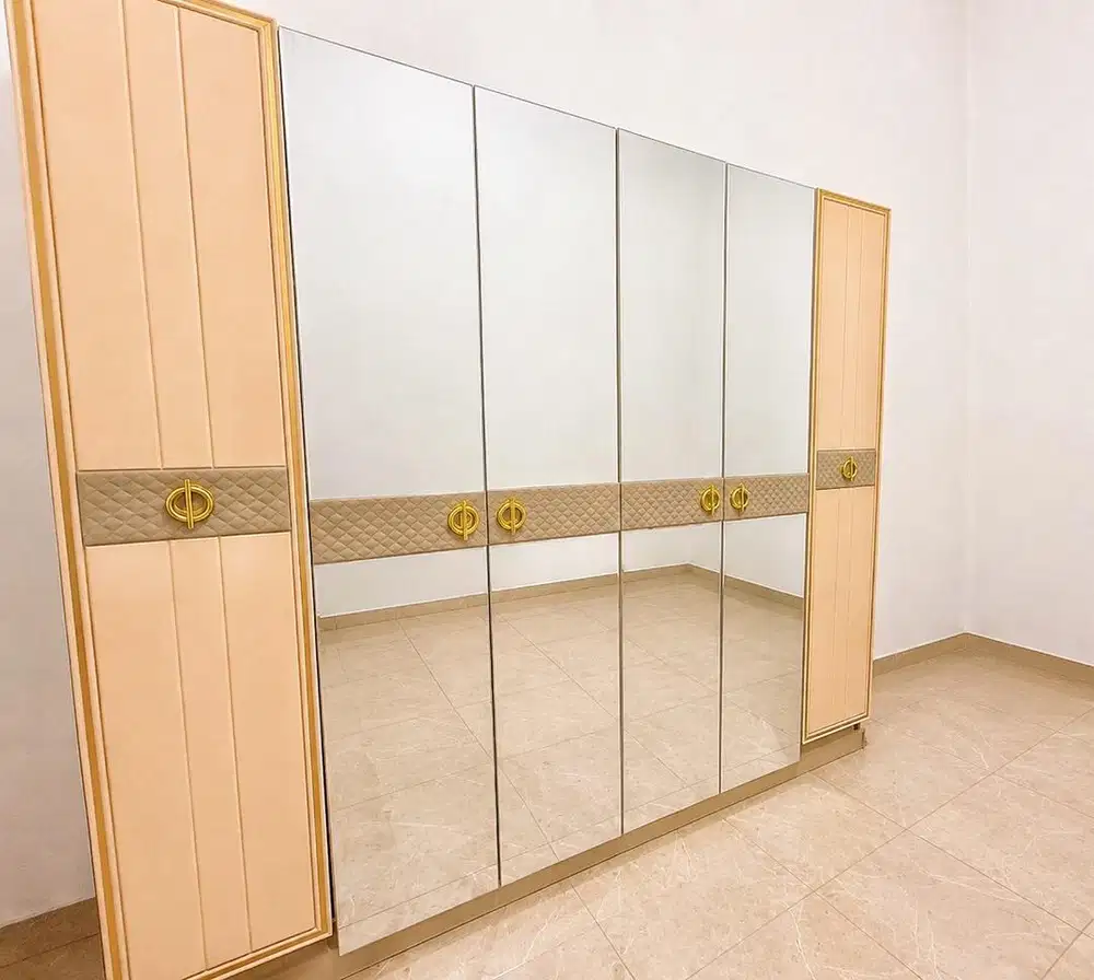 1 Set tempat tidur, lemari anti rayap