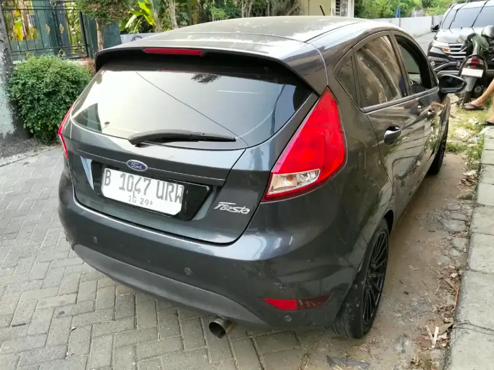 FORD FIESTA 2014