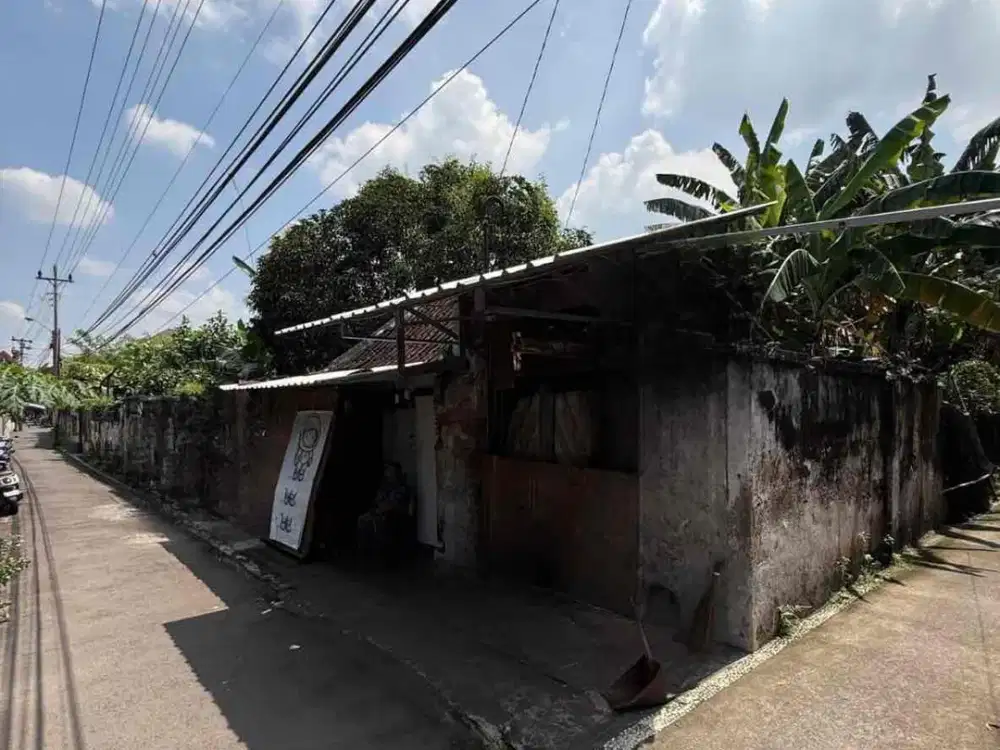 DIJUAL LAHAN KOMERSIAL 3 MUKA SUPER STRATEGIS DI TENGAH KOTA KEMLAYAN SOLO