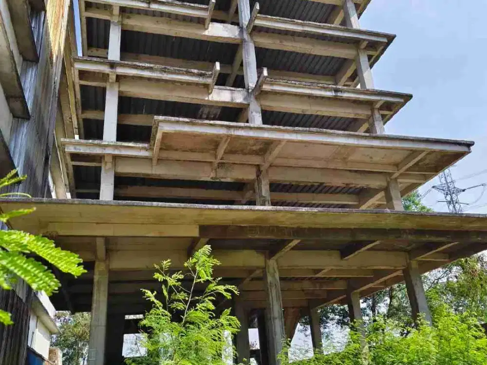 Jual cepat bangunan Gedung 7 lantai di harapan indah