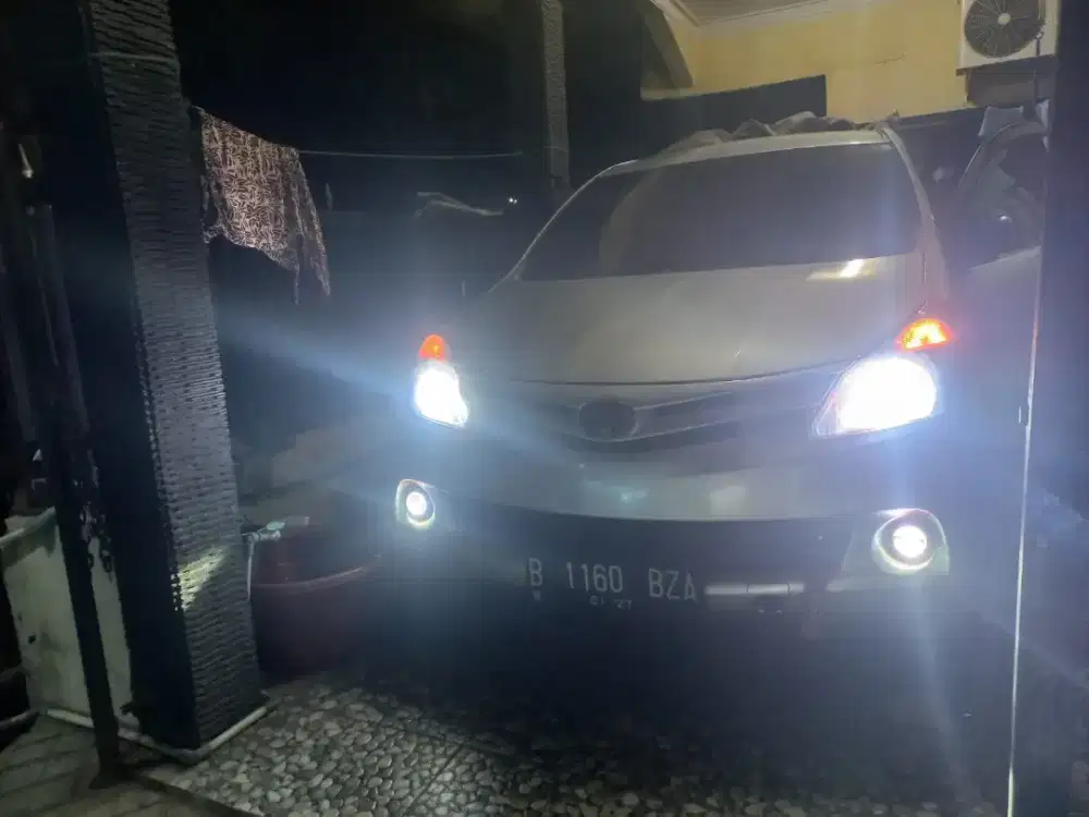 Avanza E Matic 2012