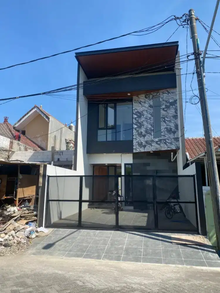 DIJUAL RUMAH BARU RUNGKUT MAPAN TENGAH