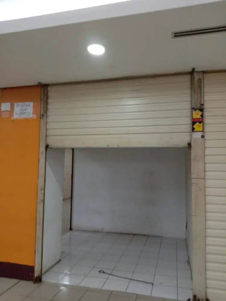 Disewakan kios di ITC Cempaka Mas