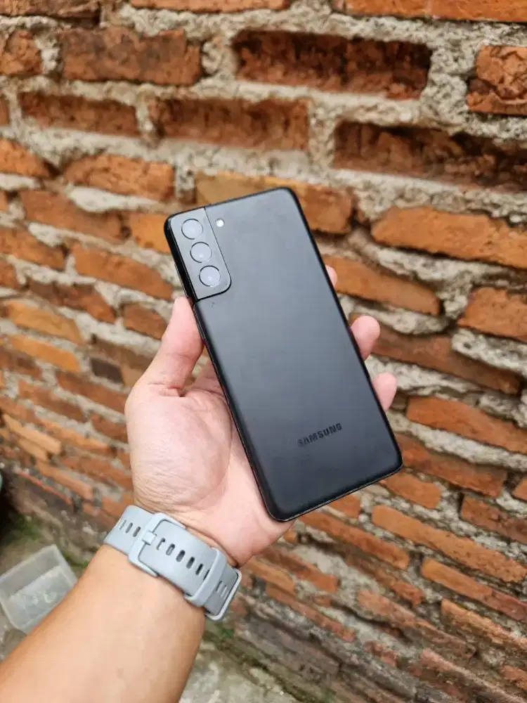 Samsung Galaxy S21+ Plus 5G SEIN Normal