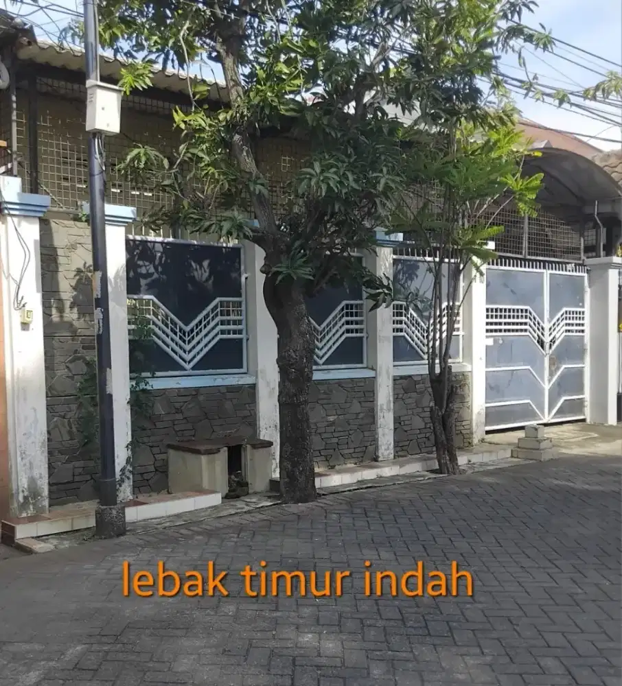 Dijual Rumah/Kantor Gudang  
Lebak Timur Indah