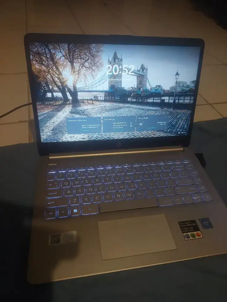 LAPTOP HP INTEL (R)CELERON
