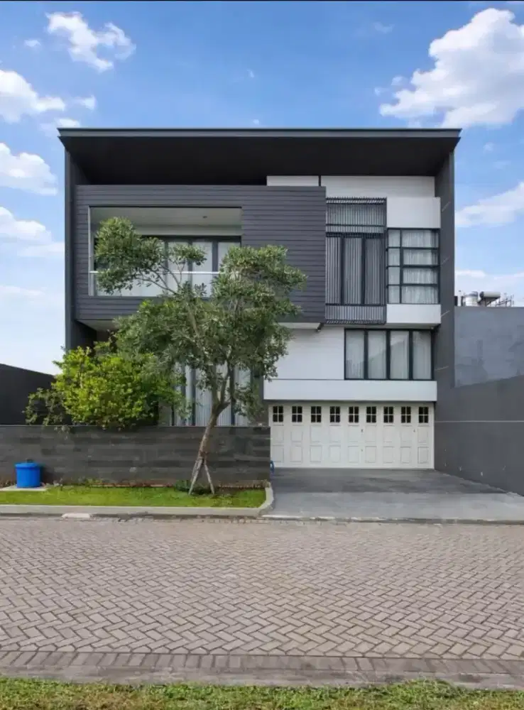 Dijual Rumah Waterfront Citraland Surabaya