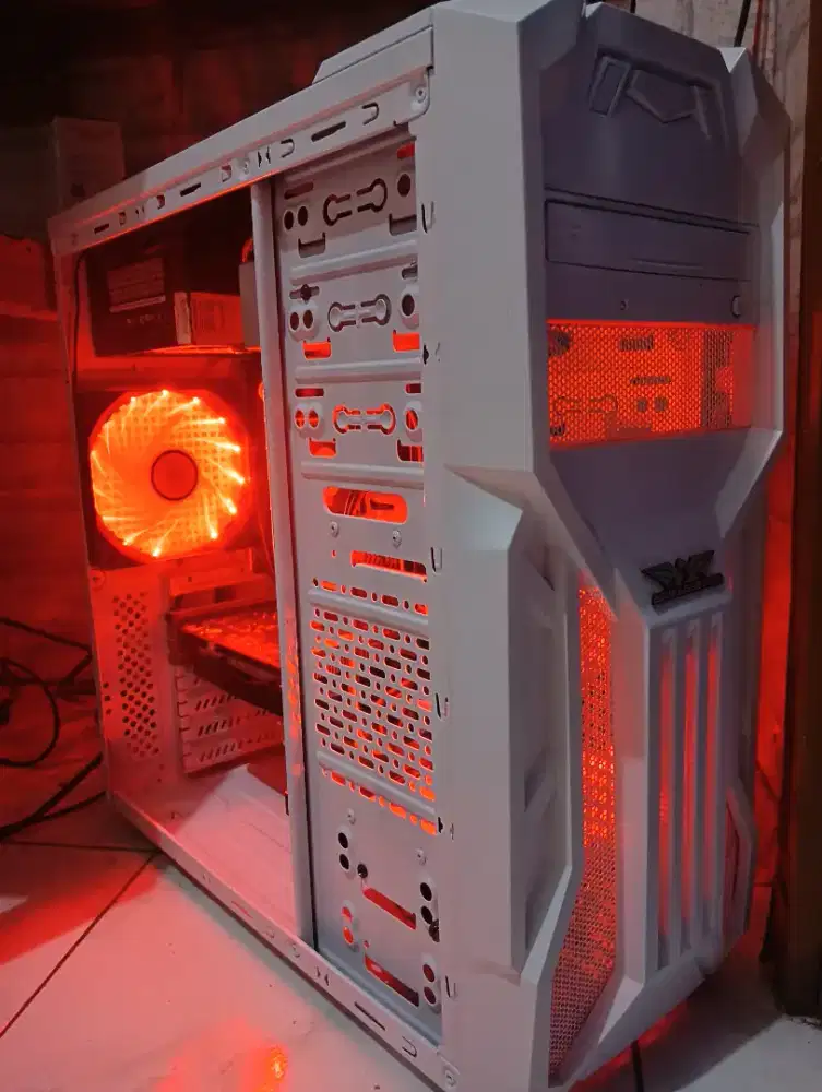 Casing komputer Armageddon
