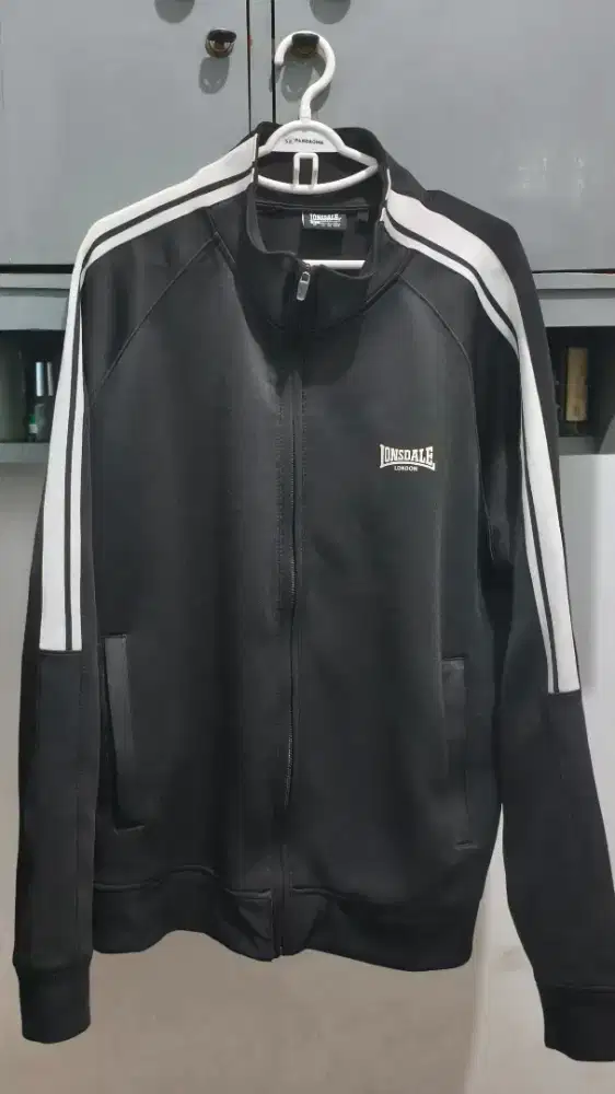 [COD] Tracktoo Lonsdale 2 Stripe