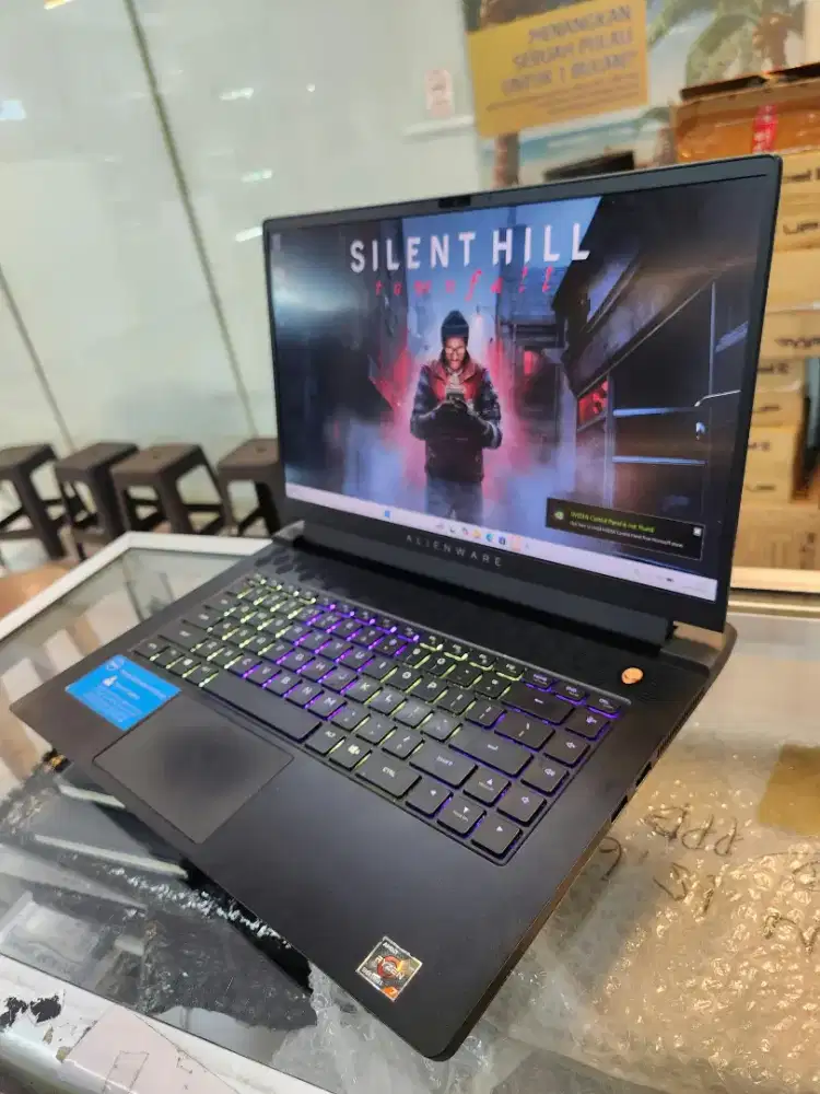 Jual laptio alienware RTX 3060 6GB DDR 6 RYZEN 7-5800H