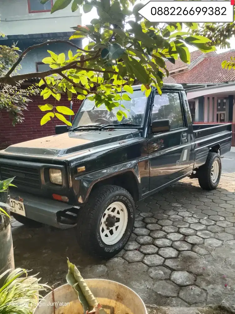 Daihatsu pickup F70 4x4