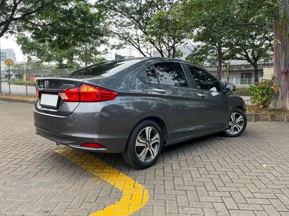 Honda City E AT 2015