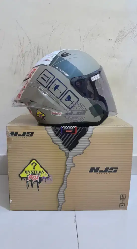 HELM NJS KAIROZ GT MYSTERY BOX BROOKLYN SAND DOFF SIZE M. SEPERTI BARU