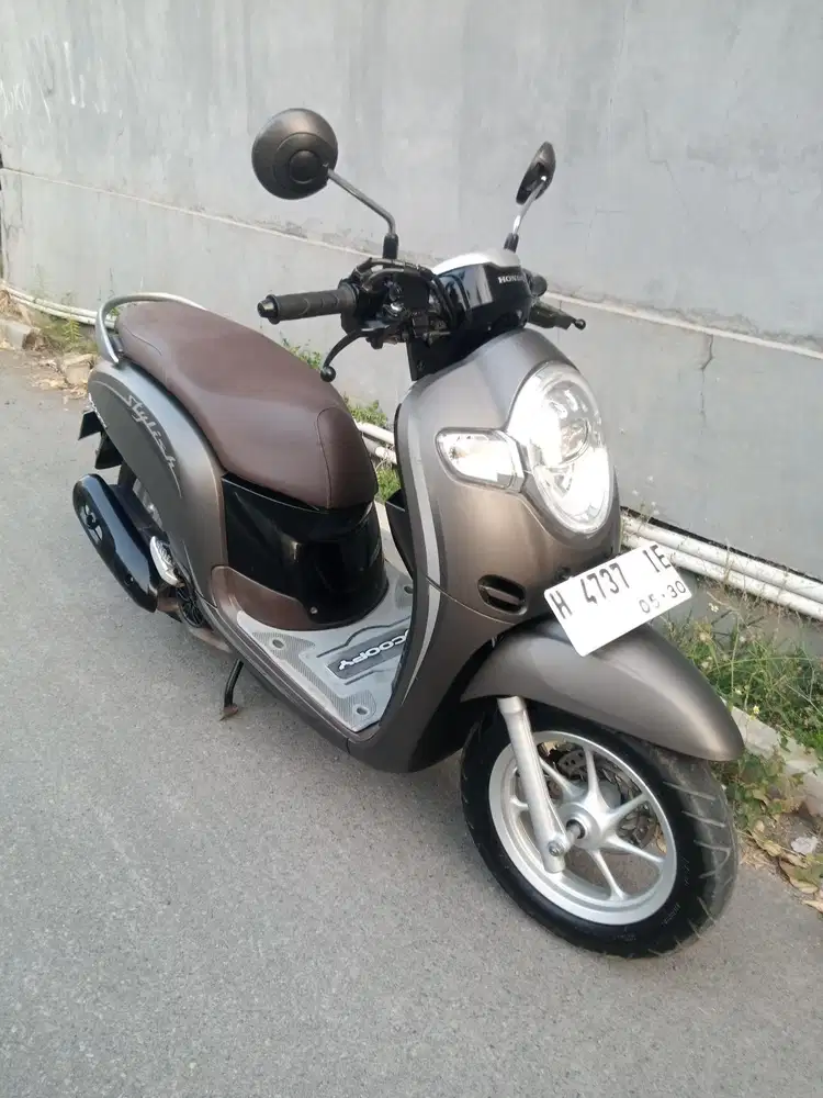 Honda Scoopy 2020 coklat
