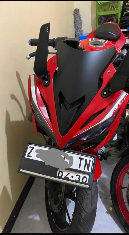 D jual sja cbr 150 pmakian pribadi jarang d pake