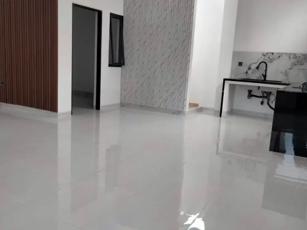 Rumah Baru 3 Lantai Minimalis Siap Huni Strategis di Kopo Permai