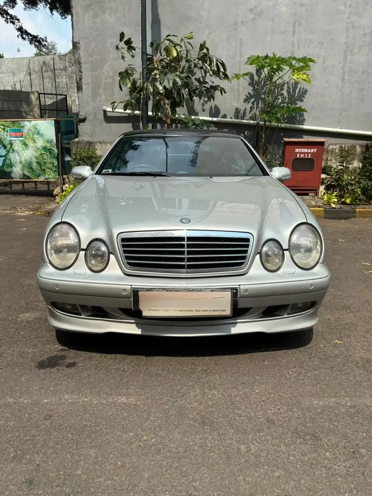 Mercedes-Benz CLK230 cabriolet convertible th 2000 Bensin