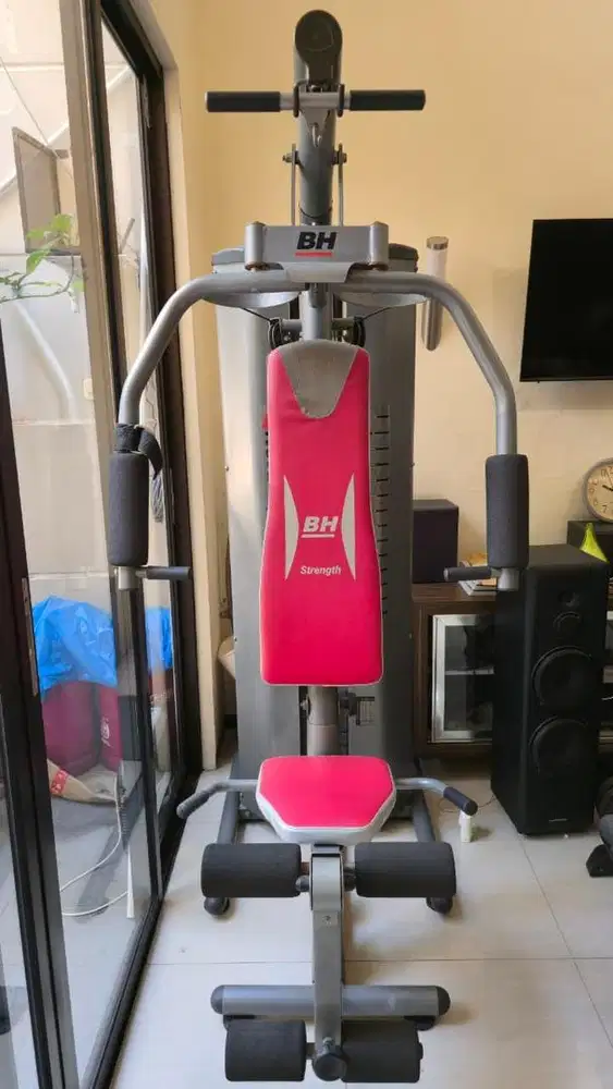 BH Fitness Multigym G112X – Alat Gym Multifungsi Full Body