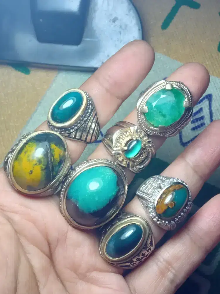 Bacan 6 biji zamrud 1 biji