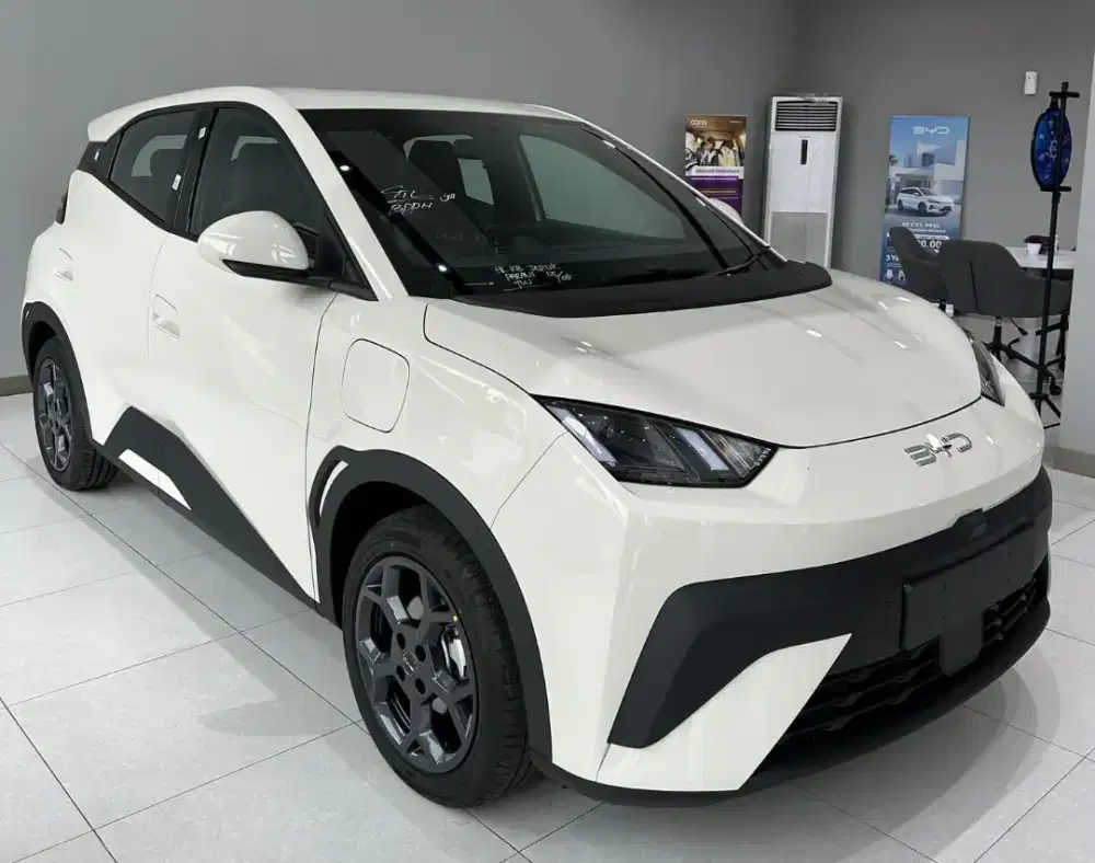 BYD ATTO1 DYNAMIC PUTIH