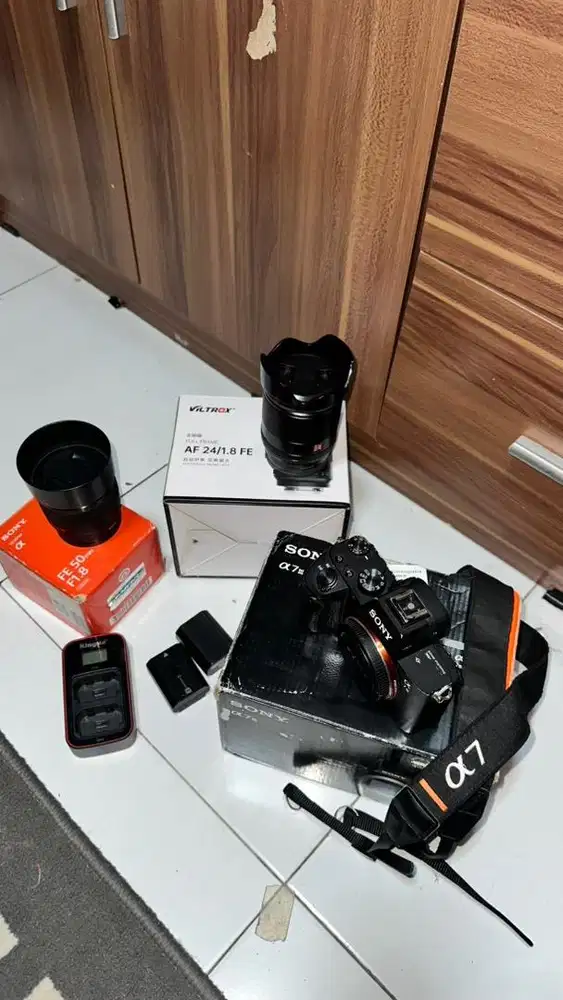 [ISTIMEWA] FULLSET Sony A7iii A73 Pemakaian Pribadi
