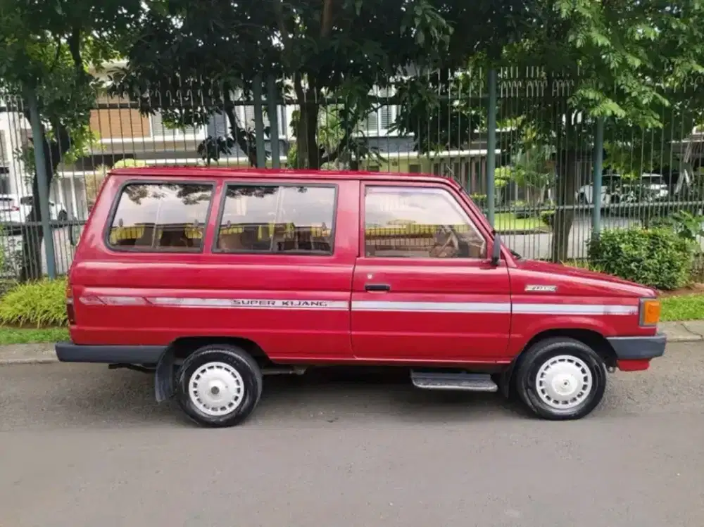 Toyota Kijang 1990 Bensin