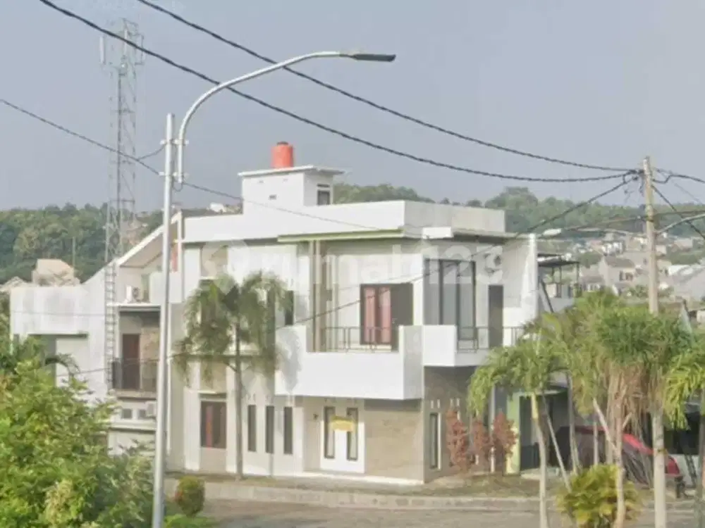 Rumah Siap Huni 2 Lantai di Tamansari Hill
