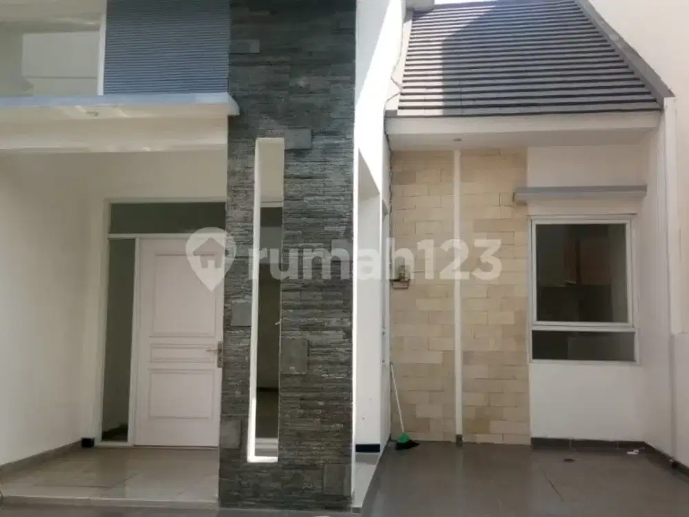 Rumah Baru Siap Huni