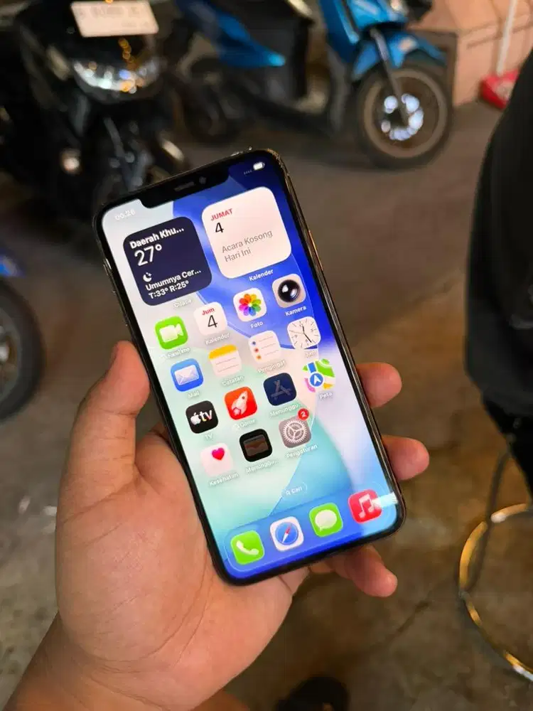 Iphone 11 pm 64Gb beacukai hp kabel aja mines baca dulu