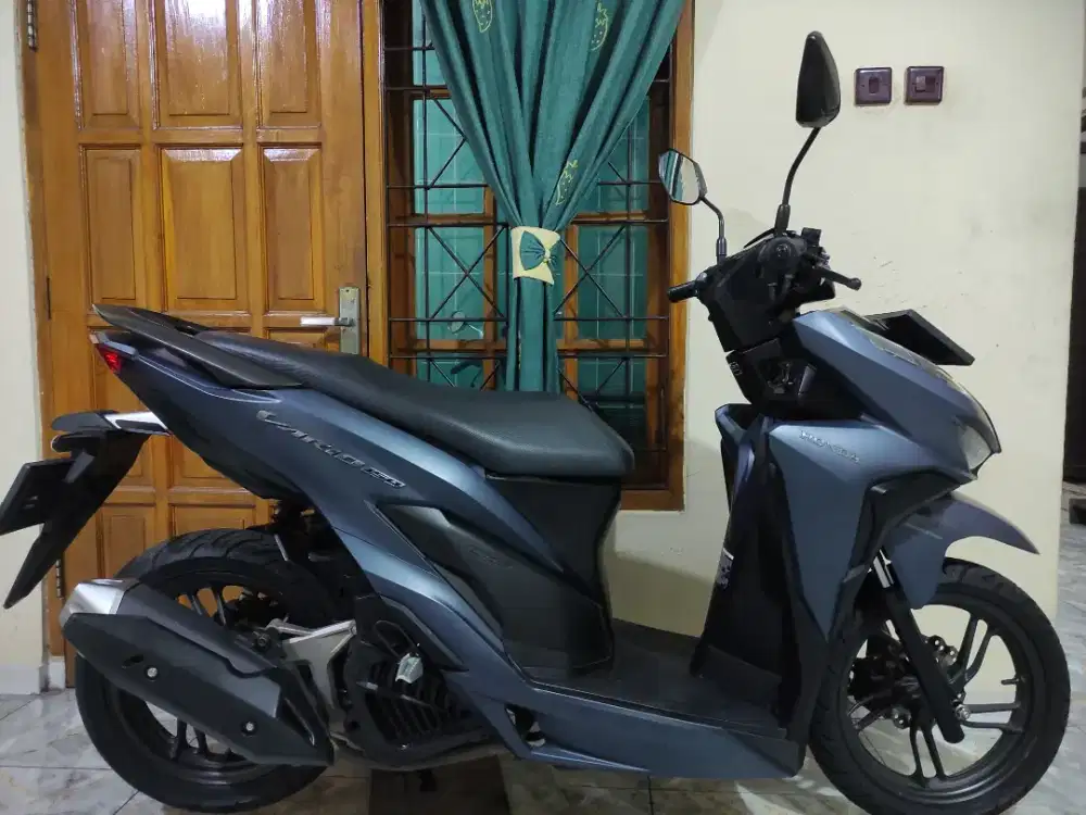SUPER ISTIMEW A LOW KM VARIO 150 KEYLESS CBS ISS SUPER MULUS NO MINUS