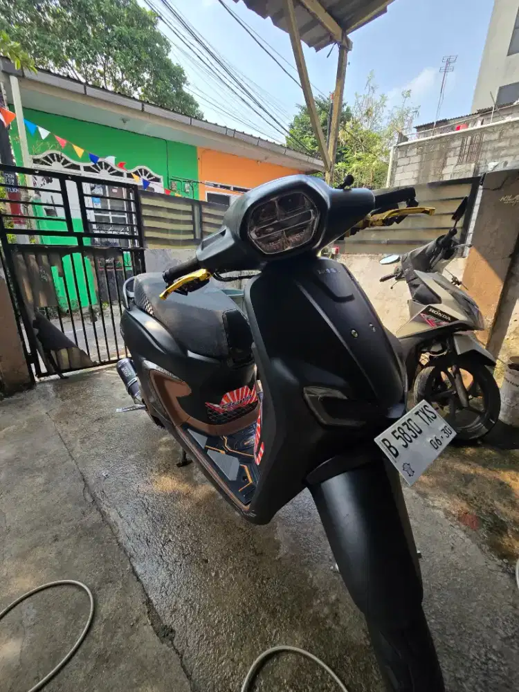Honda STYLO ABS HITAM DOFF