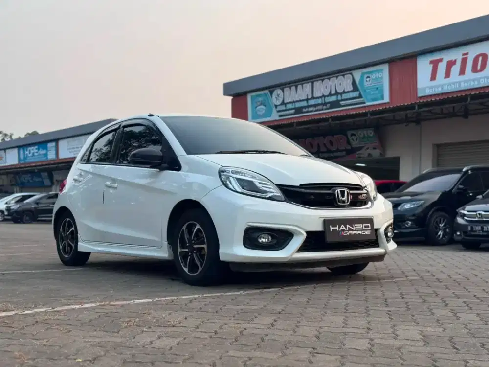 [DP 15JT] Honda Brio RS M/T (Manual) 2018 Mobil Murah Berkualitas