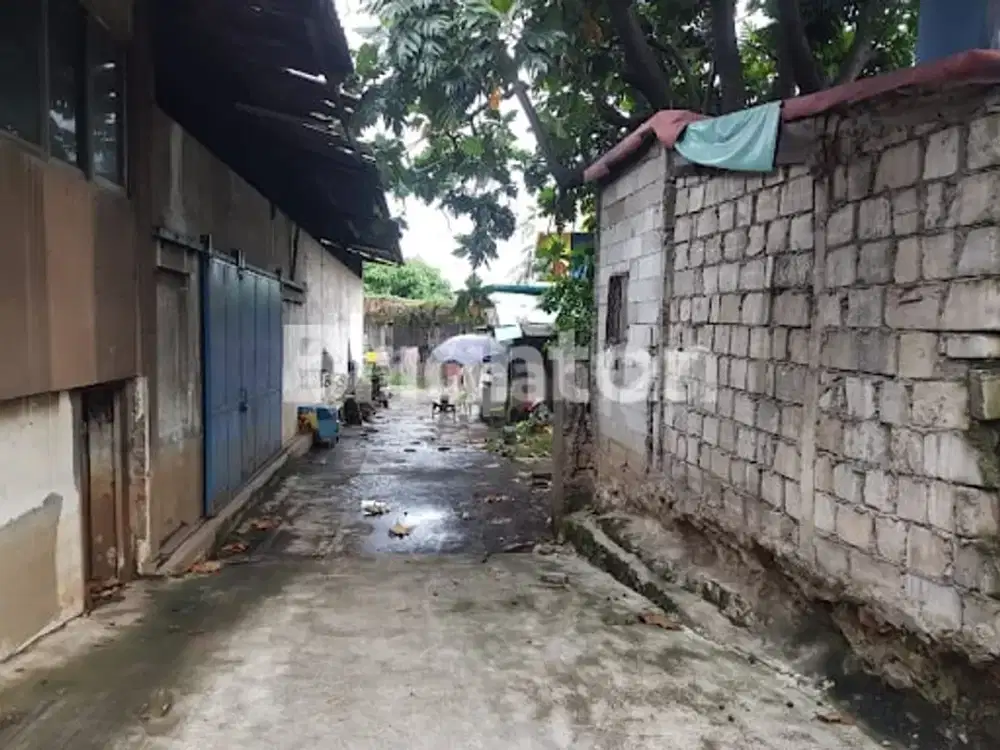GUDANG ANGKE. LOKASI SANGAT STRATEGIS. DI JAKARTA BARAT