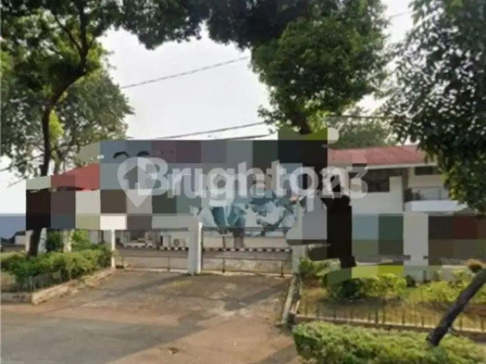 BANGUNAN + TANAH LUAS 2180M2 DI PINGGIR JALAN RAYA LETJEN S PARMAN, JAKARTA BARAT (KODE RMRG 2723)