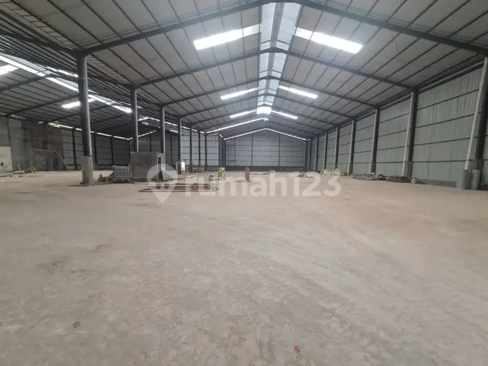 *Disewakan Gudang Baru Dgn LB 814M2, 1140M2, 1625M2 dan 870M2 di Jalan Panjang, Kebin Jeruk, Jakarta Barat.*(Kode Rmrg 2977)