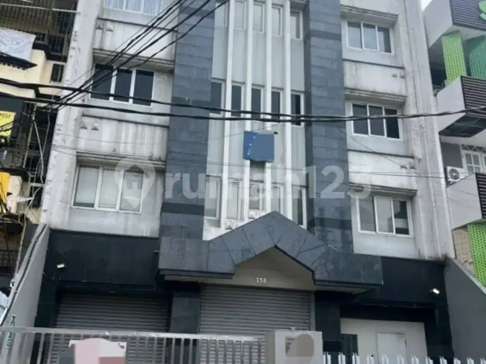 *dijual Ruko Gandeng Di Pinggir Jalan Tanjung Duren Raya, Jakarta Barat..*(kode Rmrg 2716)