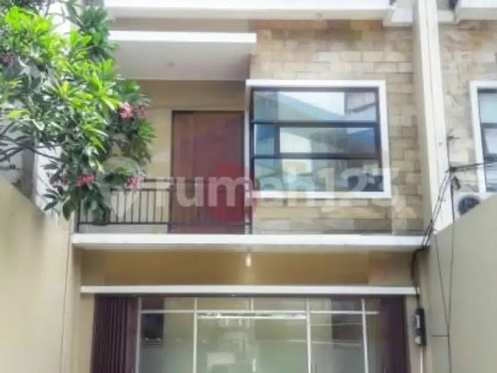 *Ruko Disewakan*Lokasi Strategis di Graha Arteri Mas Jln. Panjang, Kedoya, Jakarta Barat.(Kode Rmrg 2955)