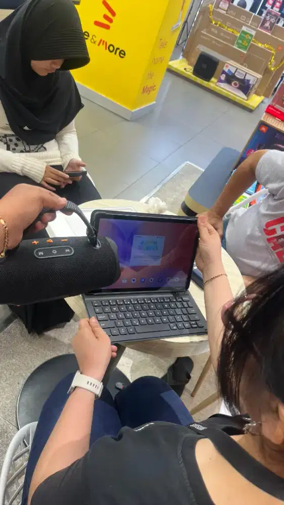Samsung Gaxy TabA11 plus