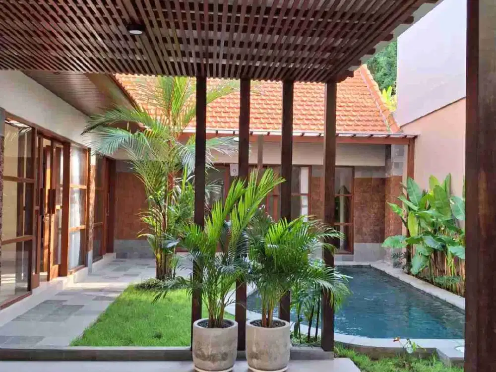 VILLA DI PUNGUTAN WALKING DISTANCE TO SANUR BEACH, CAFES, RESTAURANTS, SHOPPING AREAS