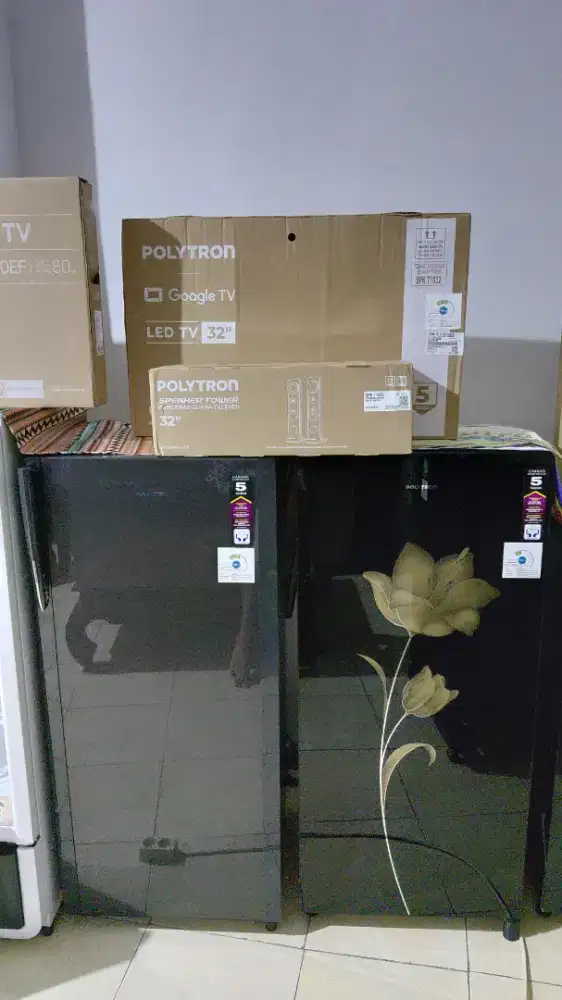 Tv led pokyyron sinemax salaon pisah