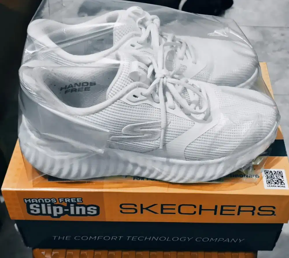 Preloved Skechers Go Run Now Stover
