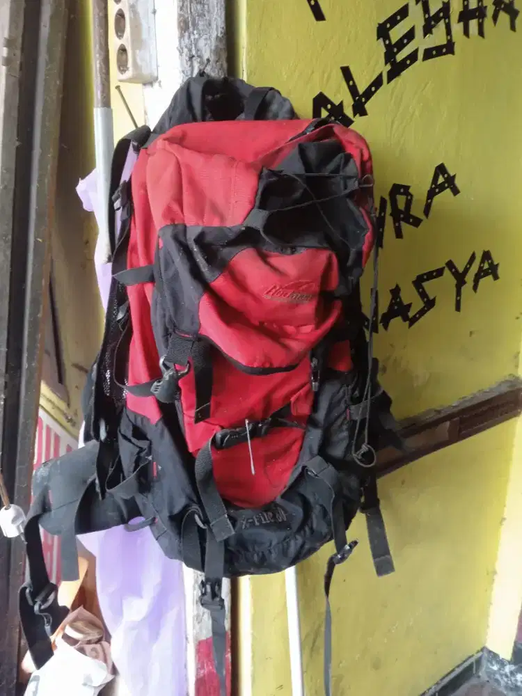 Tas hiking second