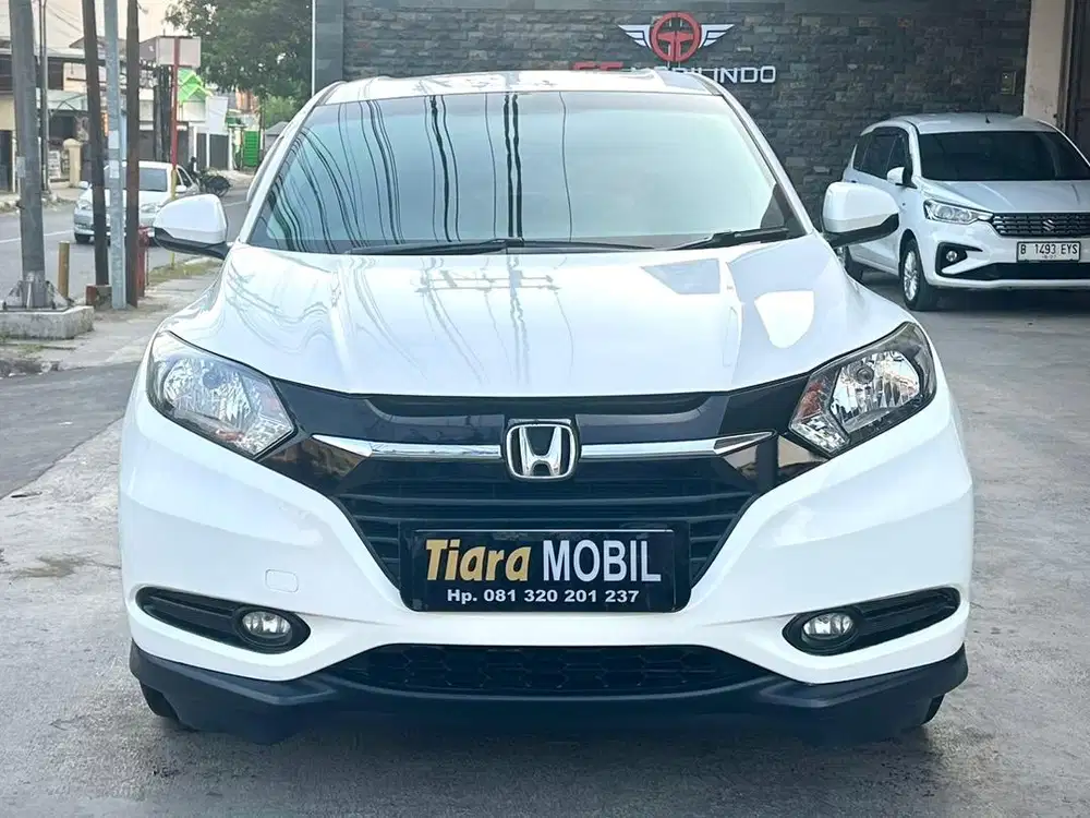 Honda HRV 1.5 E CVT Automatic Th 2015