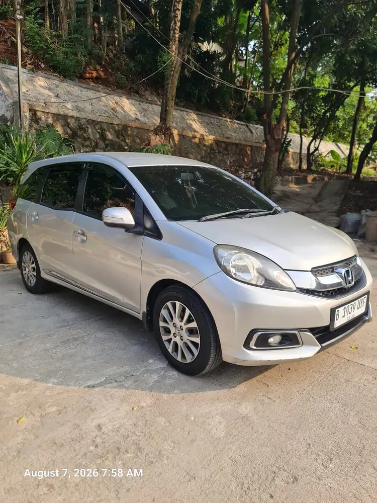 HONDA MOBILIO PRESTIGE AT 2015 ISTIMEWA